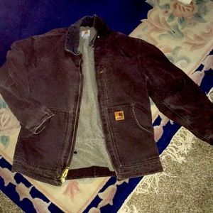 Brown “Mens” Carhartt Heavily Insulated size Medium *No Hood*